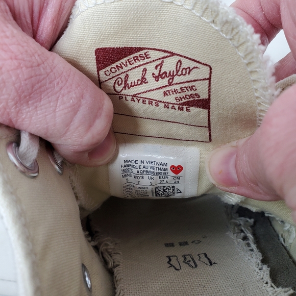CONVERSE Comme des Garcons Play Emblem Heart Low Top Sneakers Size 7 - Picture 9 of 10